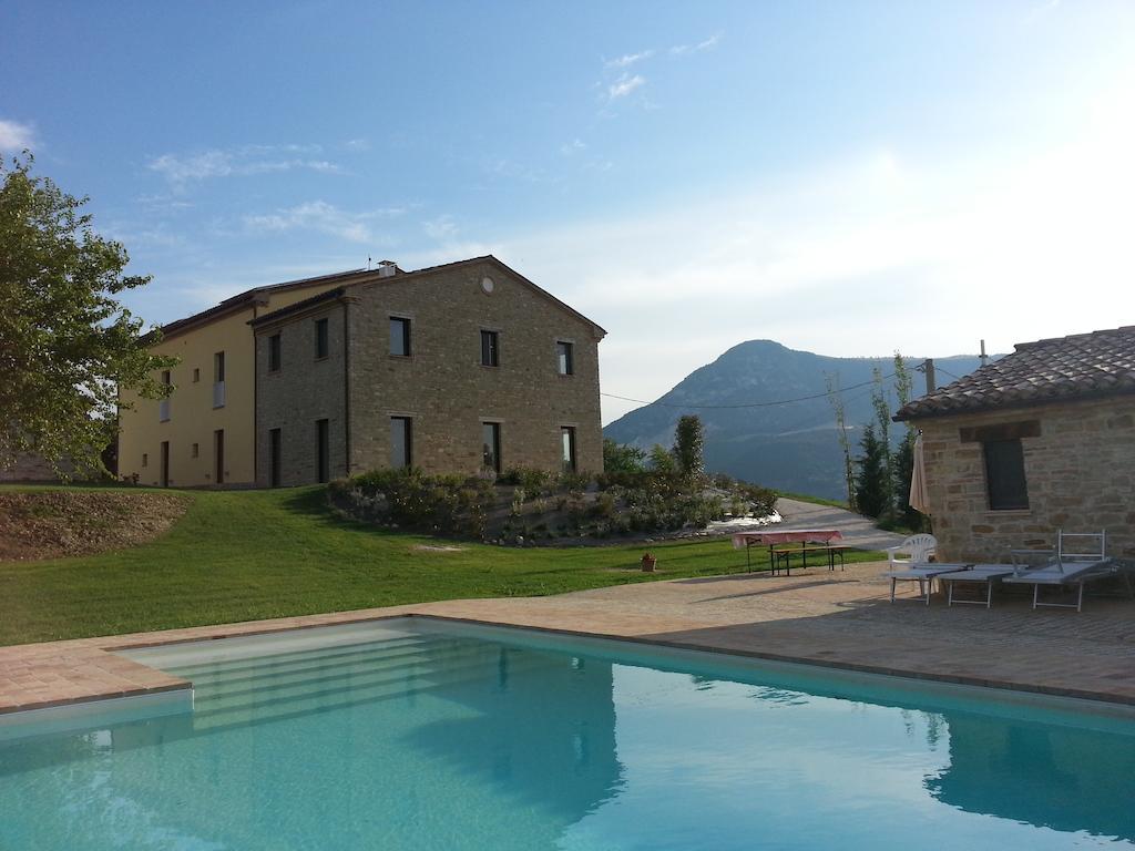 Amico Country House Bed and Breakfast Serra San Quirico Buitenkant foto
